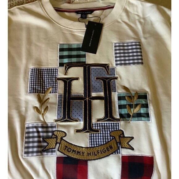 NWT Tommy HILFIGER NEW WITH TAG PATCHWORK IVORY CREWNECK WOMAN SWEATSHIRT SI… - Picture 3 of 9